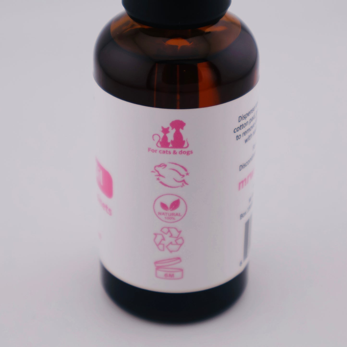 Mr Wrinkles Sphynx Toe Bean Oil Paw and Nail cleansing treatment side label on bottle shows for cats and dogs, leaping bunny logo